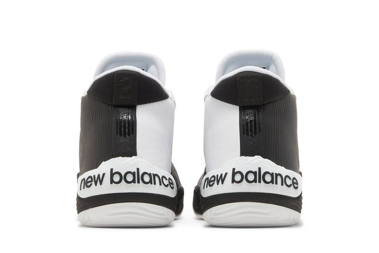 KAWHI 2 'Black White'