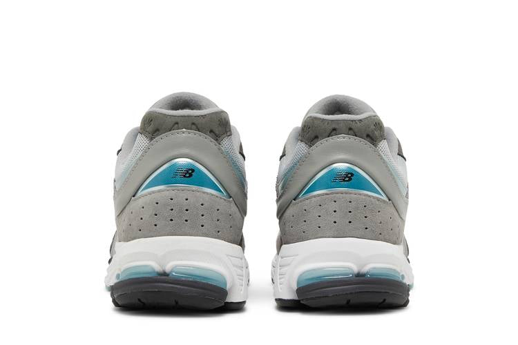 atmos x 2002R 'Shibuya Rat'
