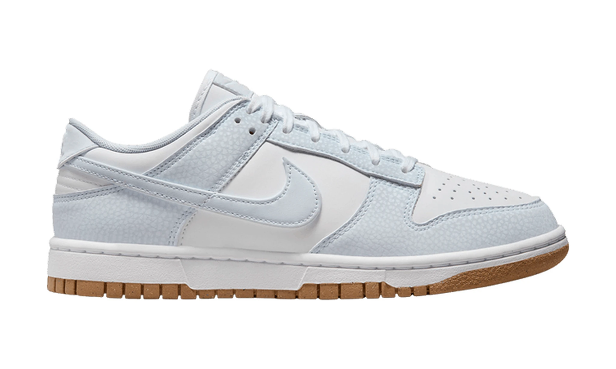 Wmns Dunk Low Next Nature 'Football Grey Gum'
