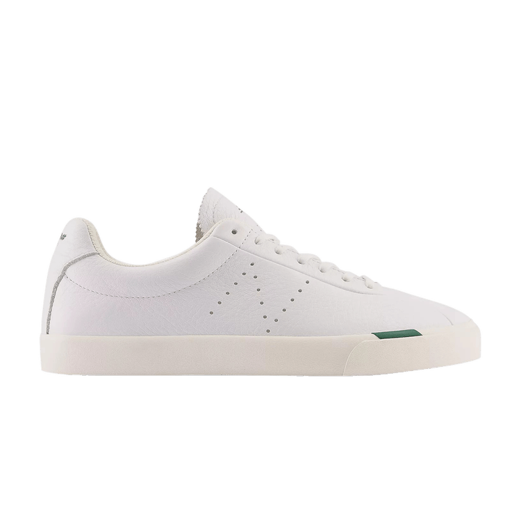 Numeric 22 'White Green'