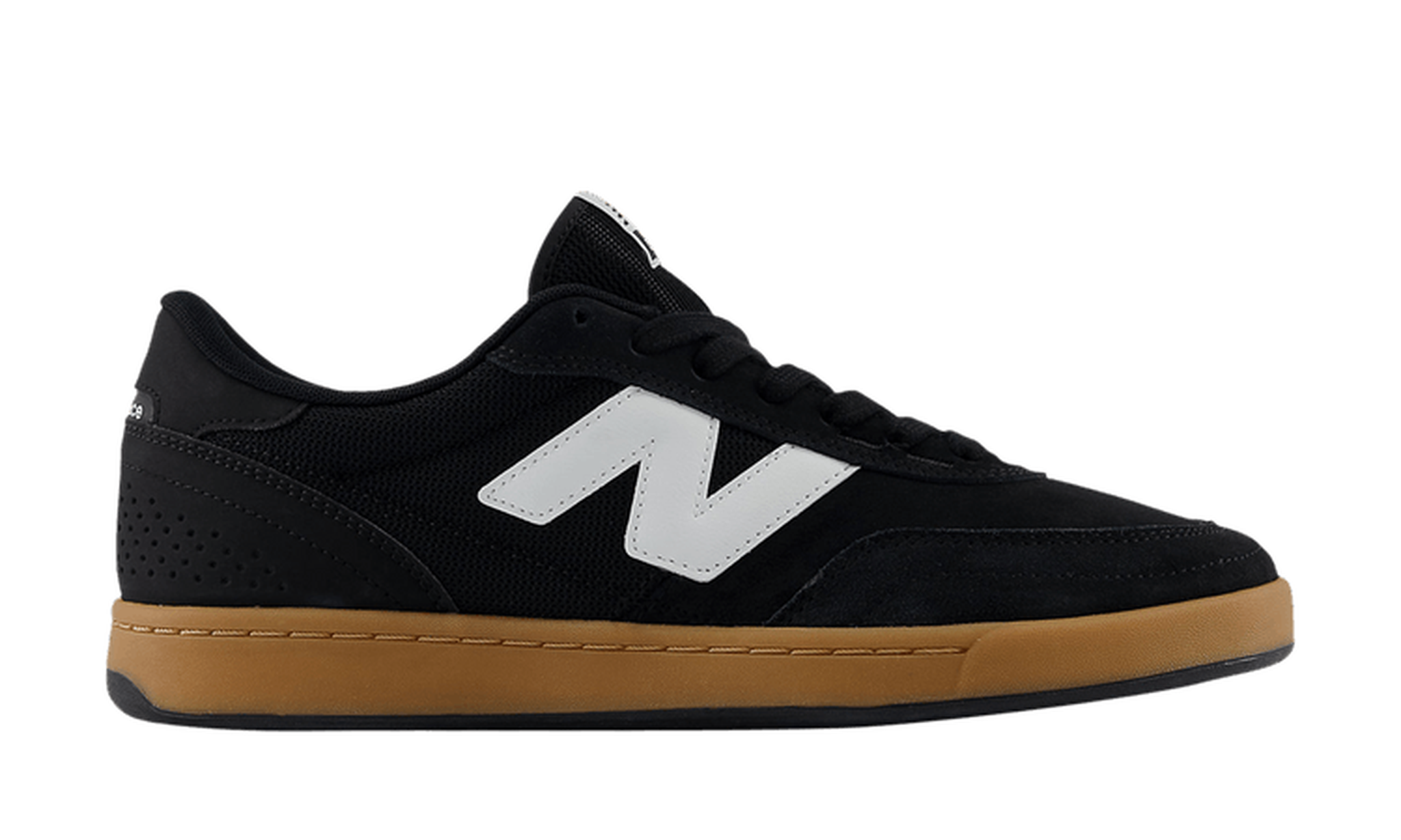 Numeric 440v2 'Black White Gum'