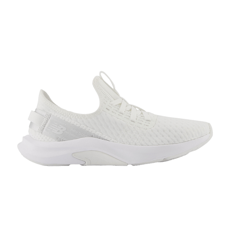 Wmns DynaSoft Nergize Sport v2 Wide 'White Quartz Grey'