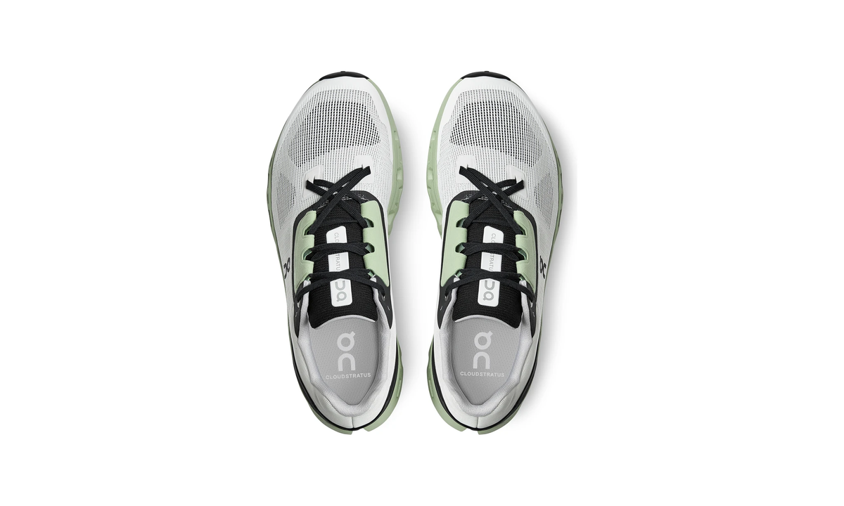 On Running Cloudstratus White Black Sage
