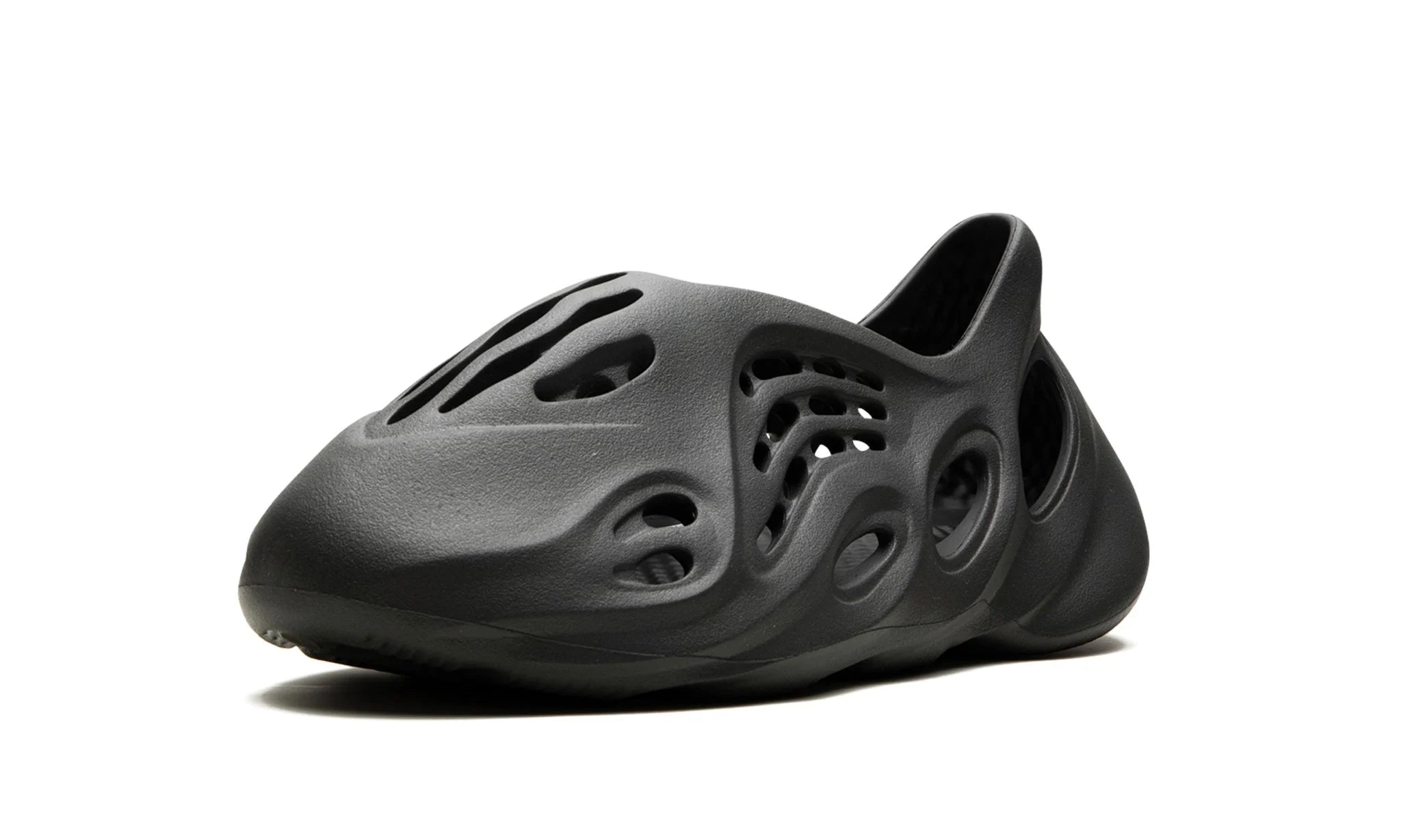 Yeezy Foam Rnr Carbon