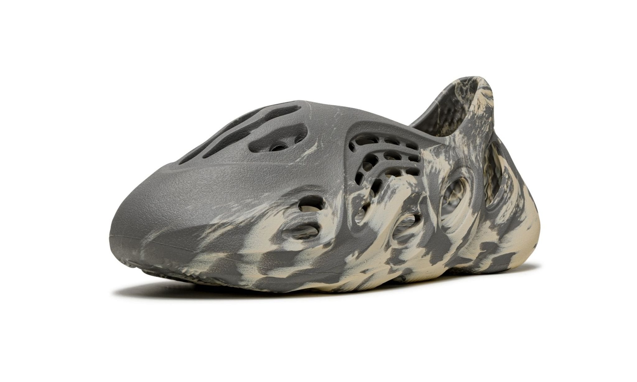 Yeezy Foam Runner Mxt Moon Grey