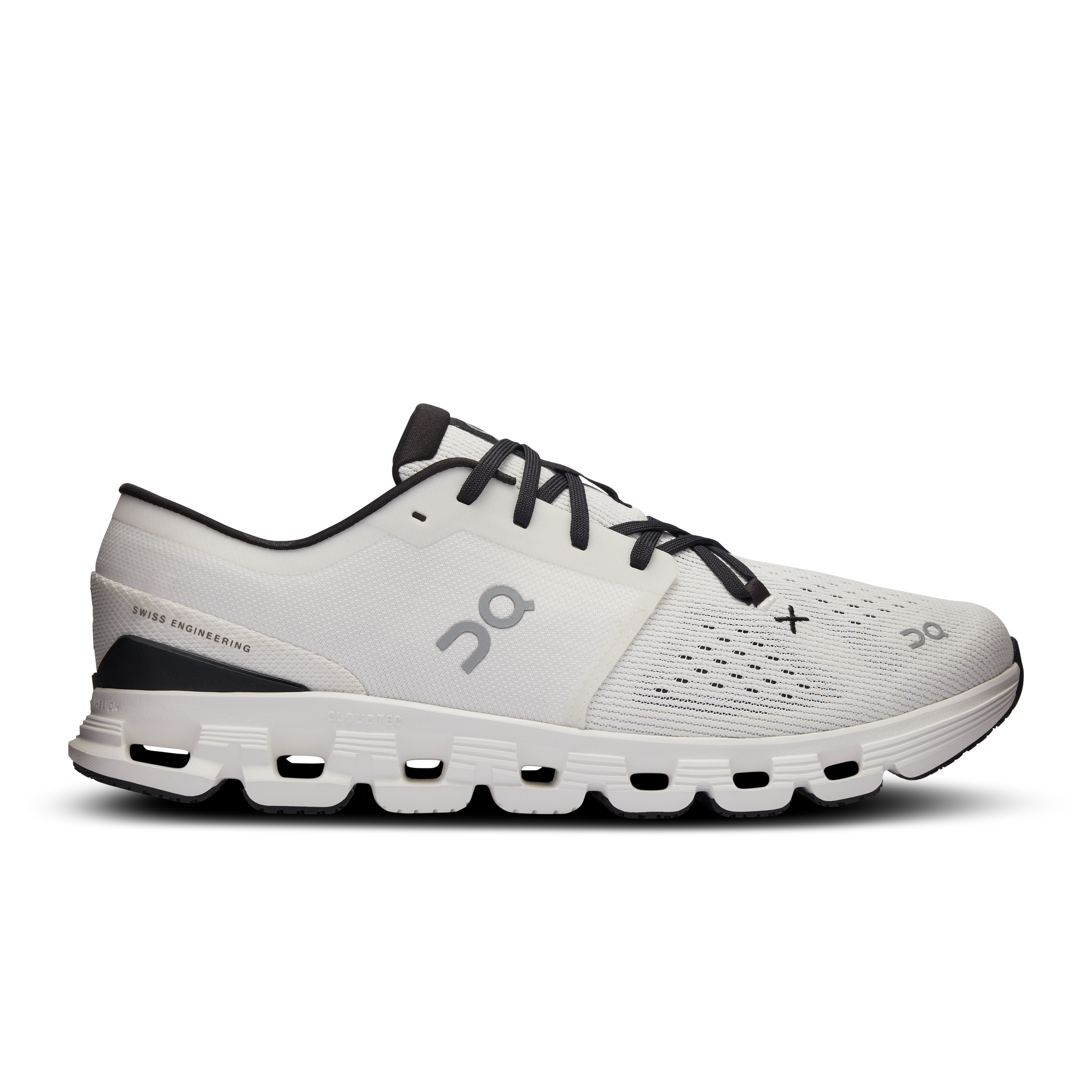 Cloud X 4 M Ivory | Black