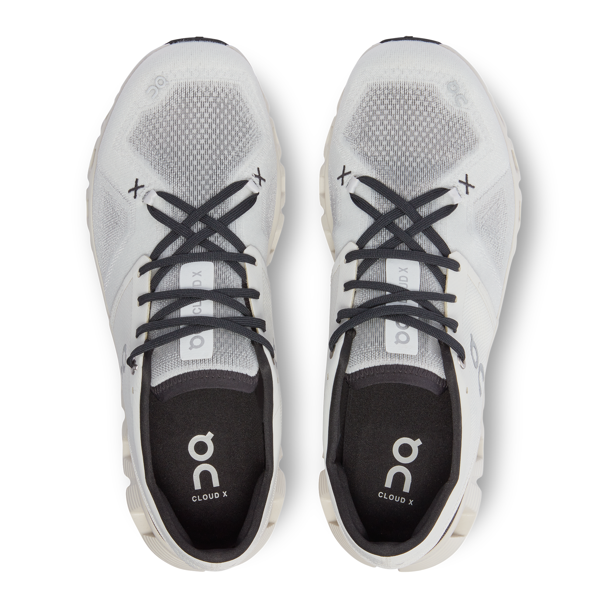 On Running Cloud X 3 Ivory Black