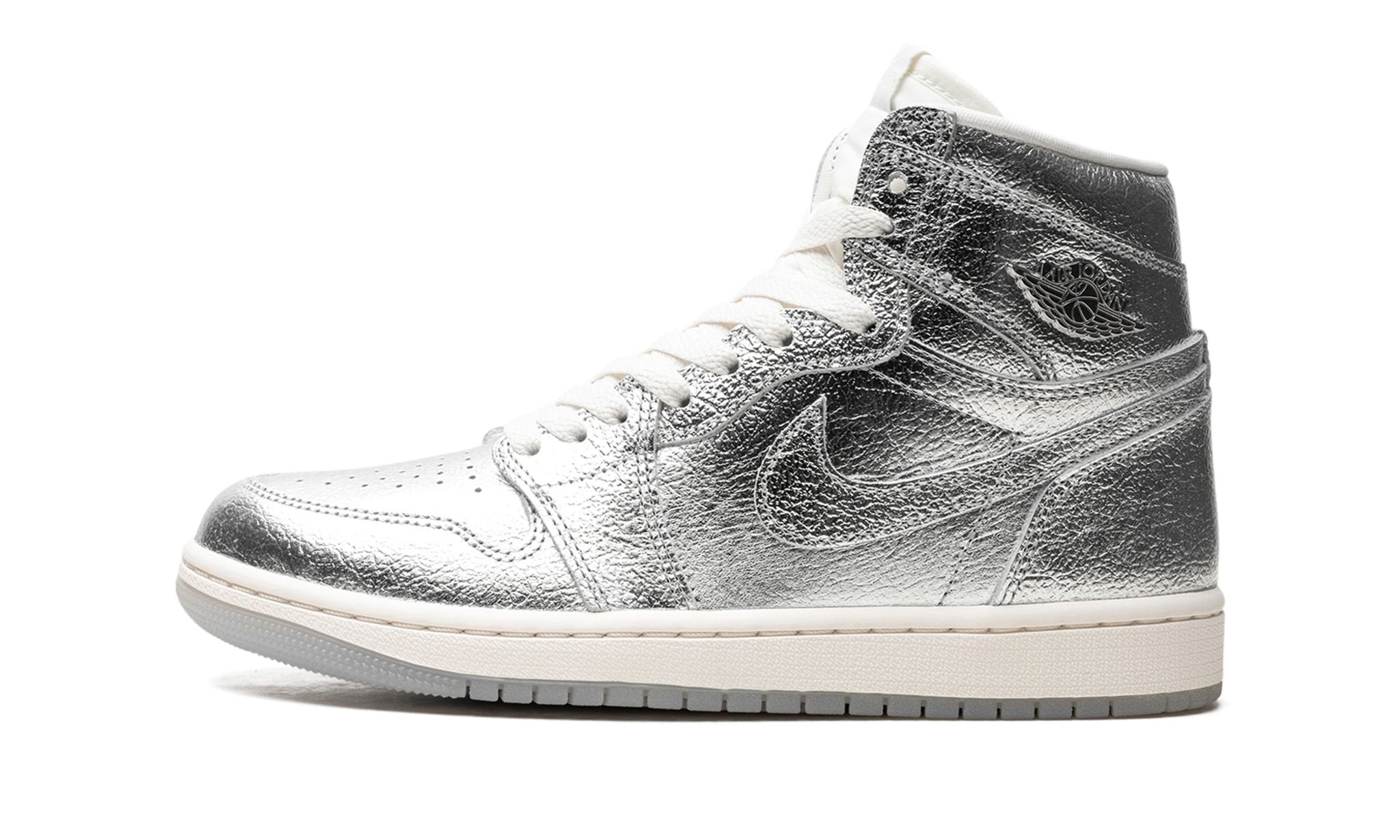 Wmns Air Jordan 1 Retro High OG 'Chrome'