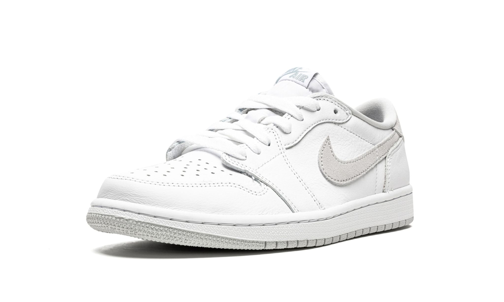 Air Jordan 1 Retro Low OG Neutral Grey 2021
