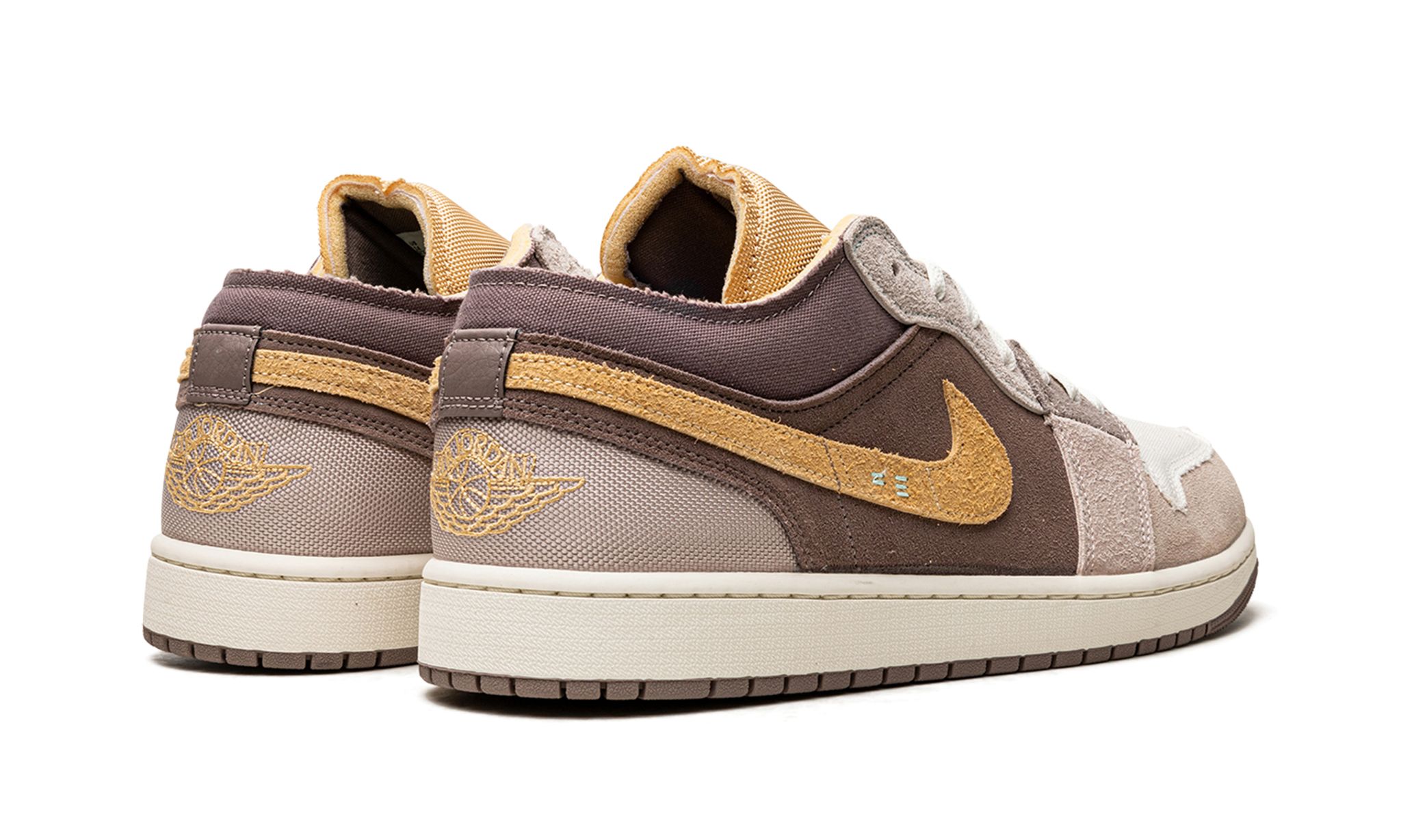 Air Jordan 1 Low SE Craft Taupe Haze