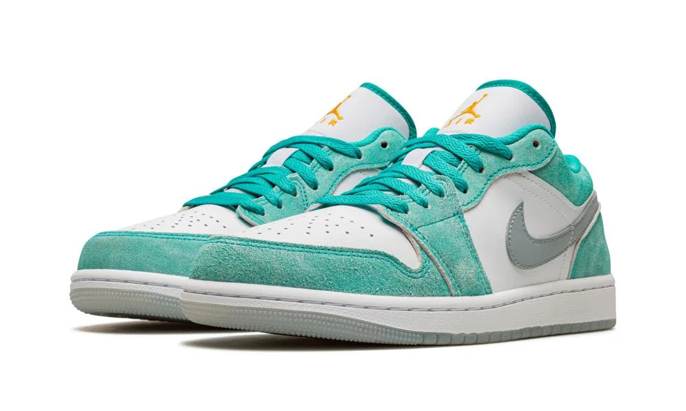 Air Jordan 1 Low Emerald