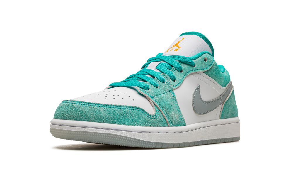 Air Jordan 1 Low Emerald