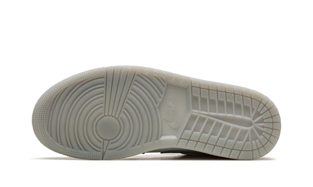 Air Jordan 1 Low Emerald