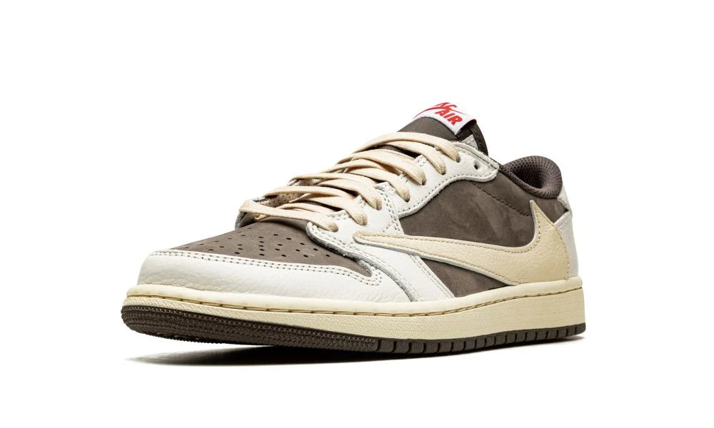 Air Jordan 1 Low Retro OG x Travis Scott Reverse Mocha