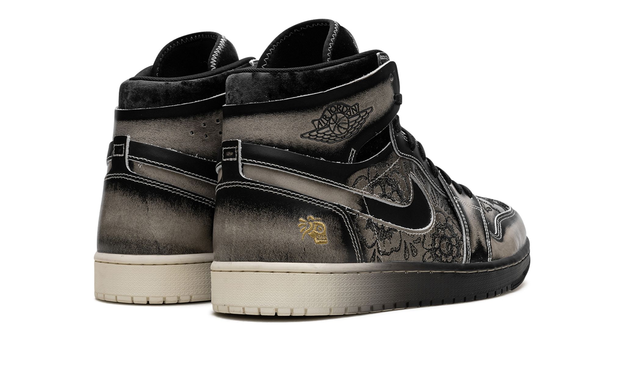 Air Jordan 1 Zoom CMFT 2 Dia De Muertos