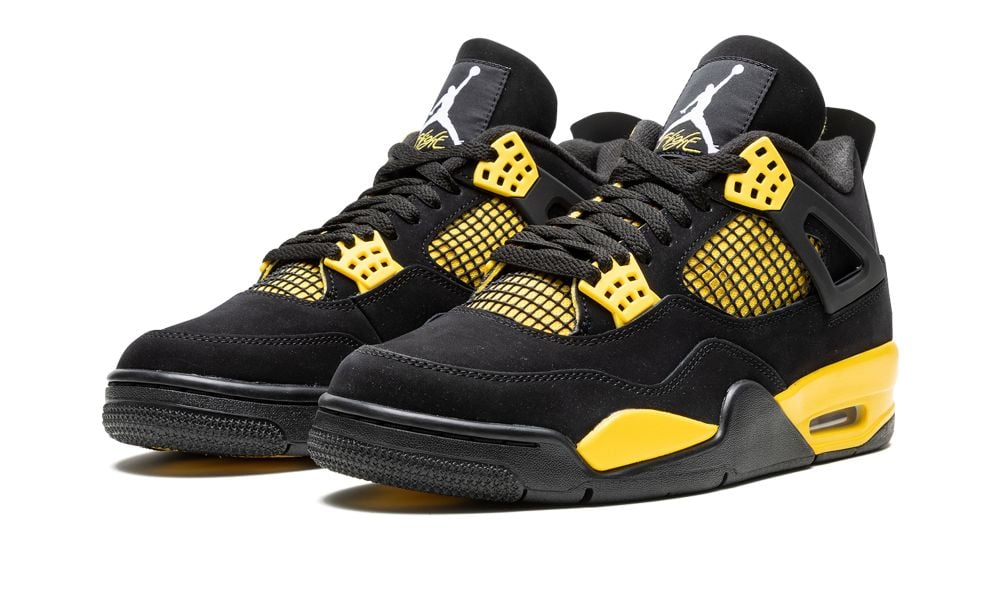 Air Jordan 4 Thunder (2023)