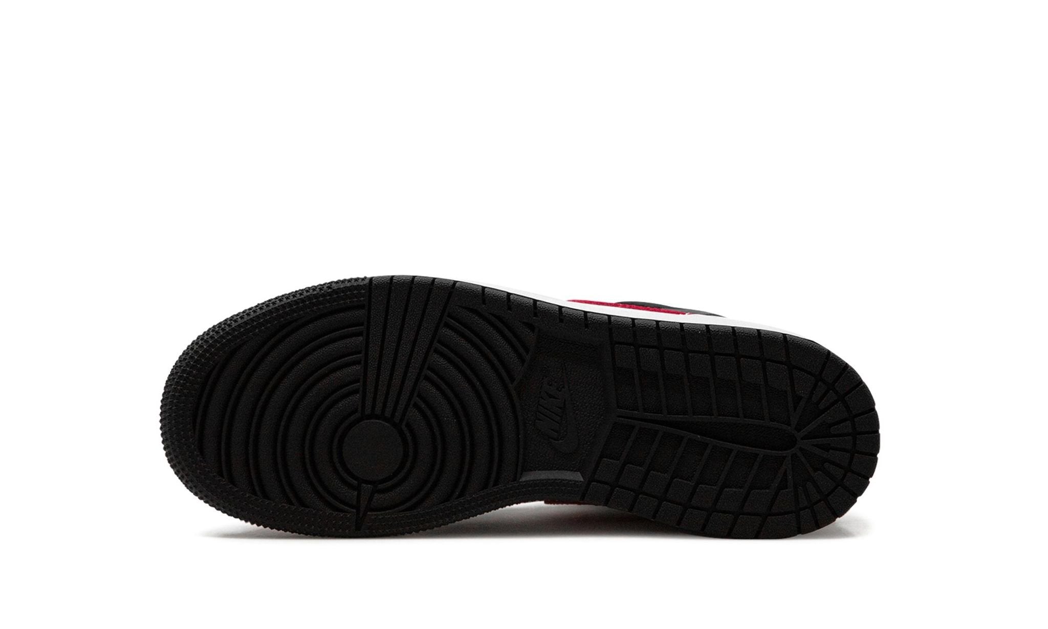 Air Jordan 1 Mid Fire Red