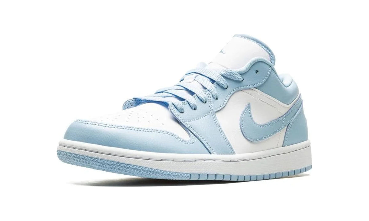 Wmns Air Jordan 1 Low Ice Blue