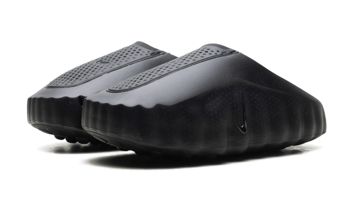 Mind 001 "Triple Black" - Guerdon Kicks - Sneakers