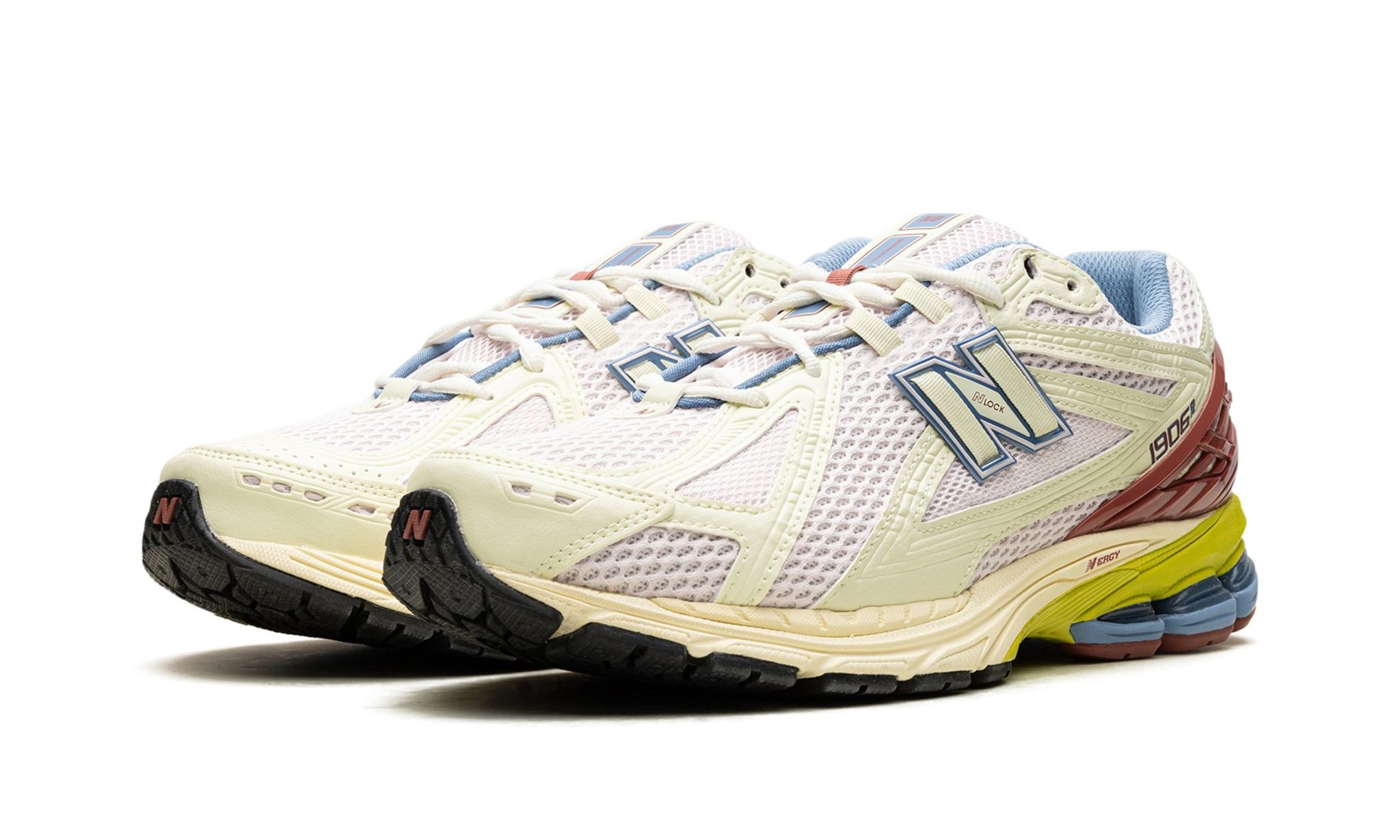 1906R 'Dawn Glow Tamarind'