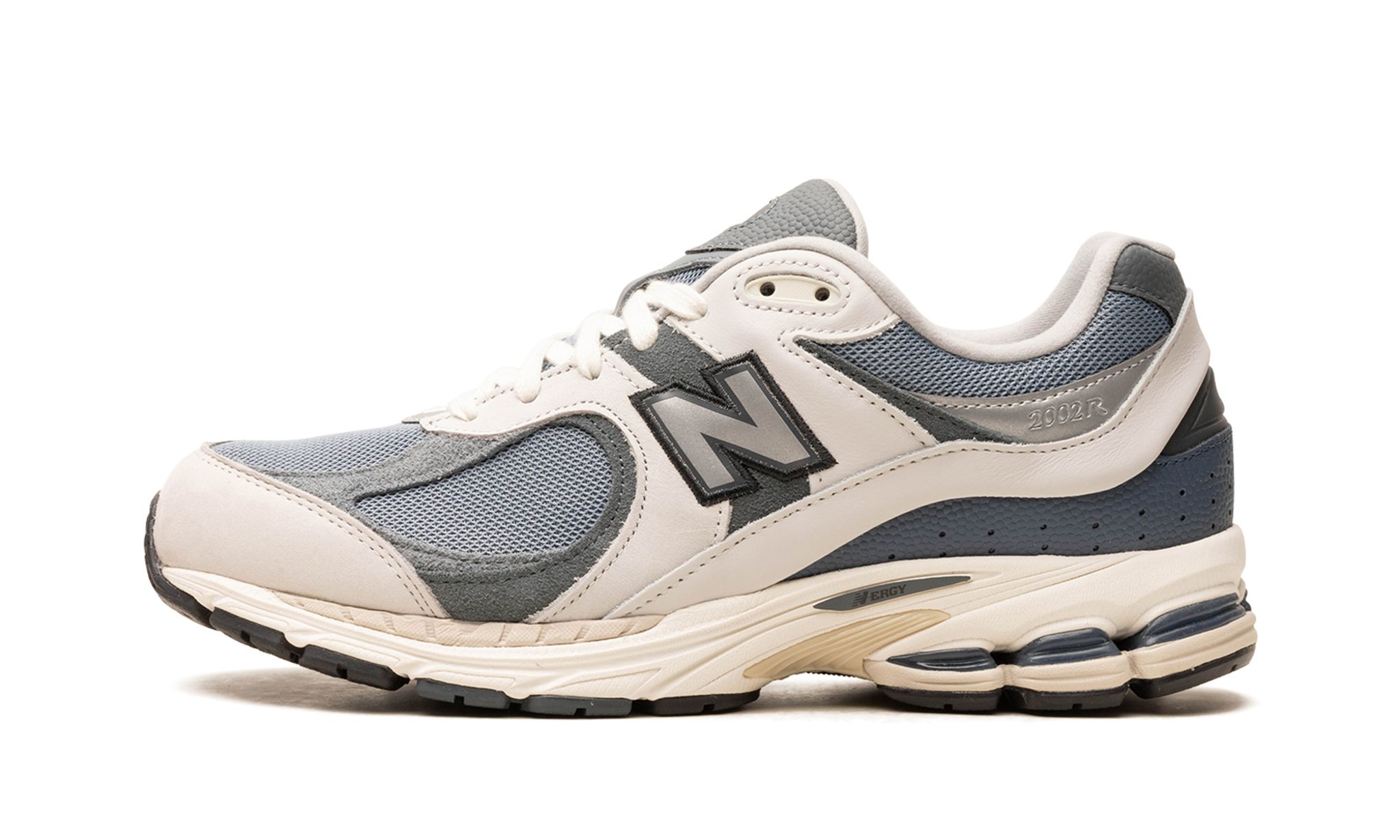 atmos x 2002R 'Cybernetics Blue'