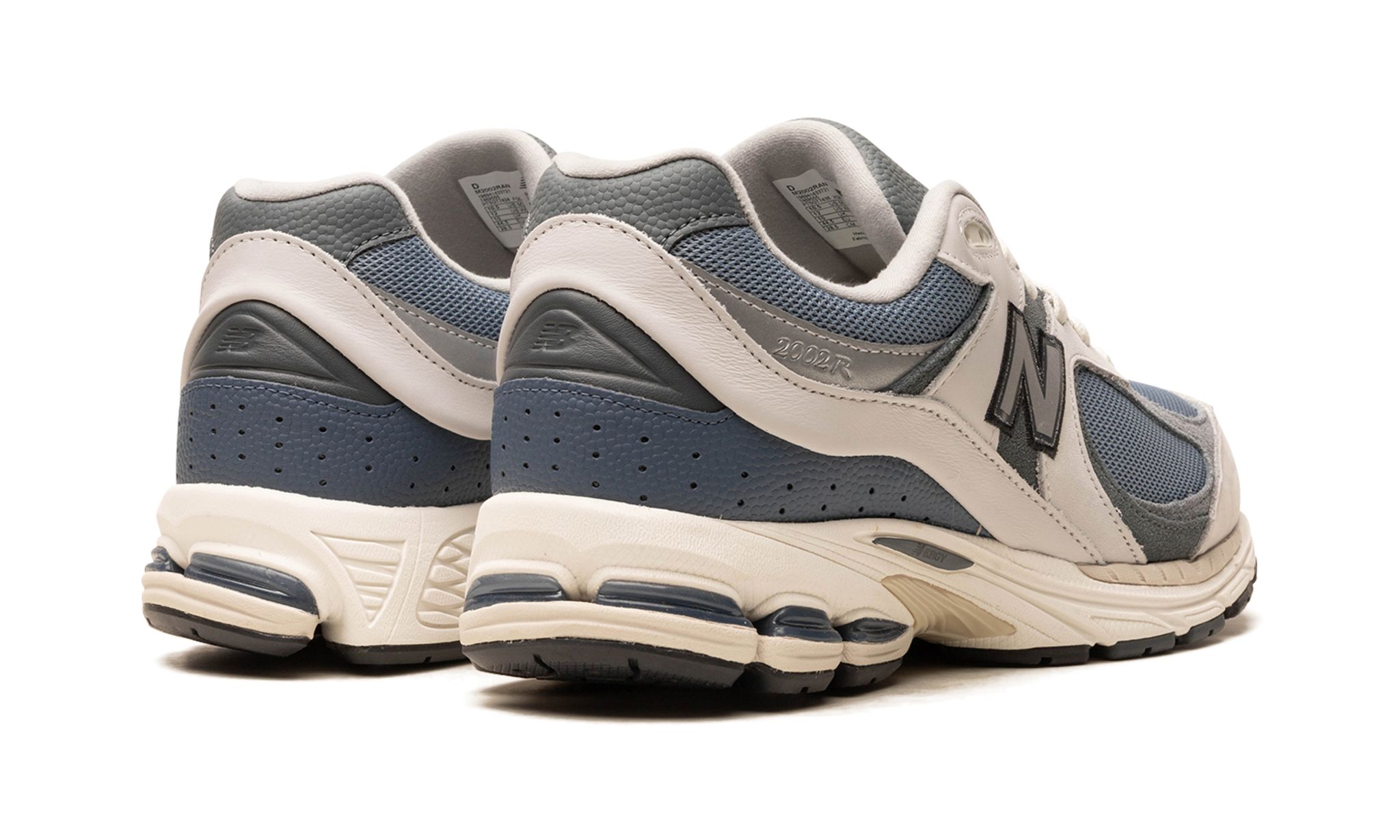 atmos x 2002R 'Cybernetics Blue'