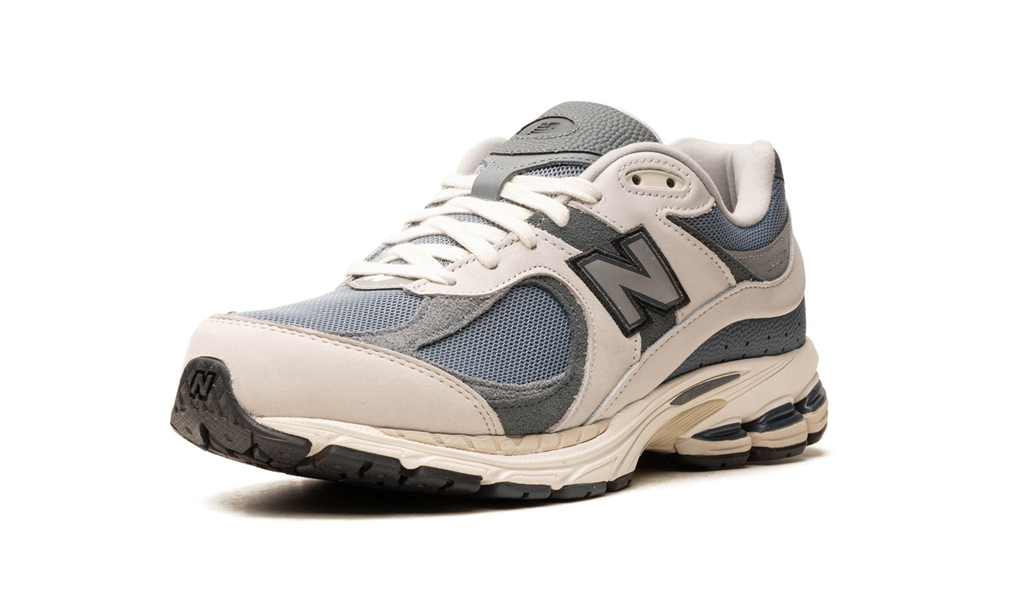 atmos x 2002R 'Cybernetics Blue'