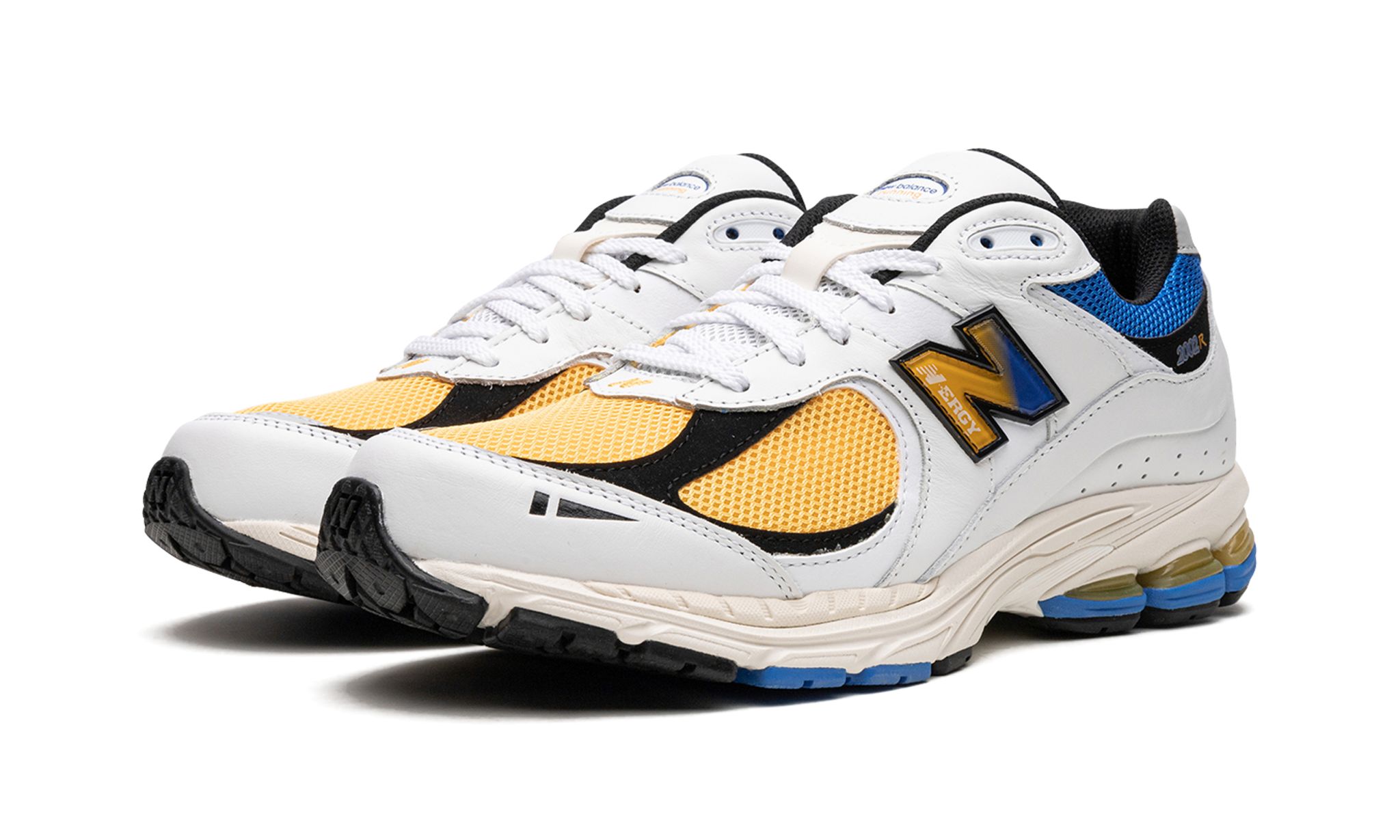 2002R 'Vibrant Apricot'