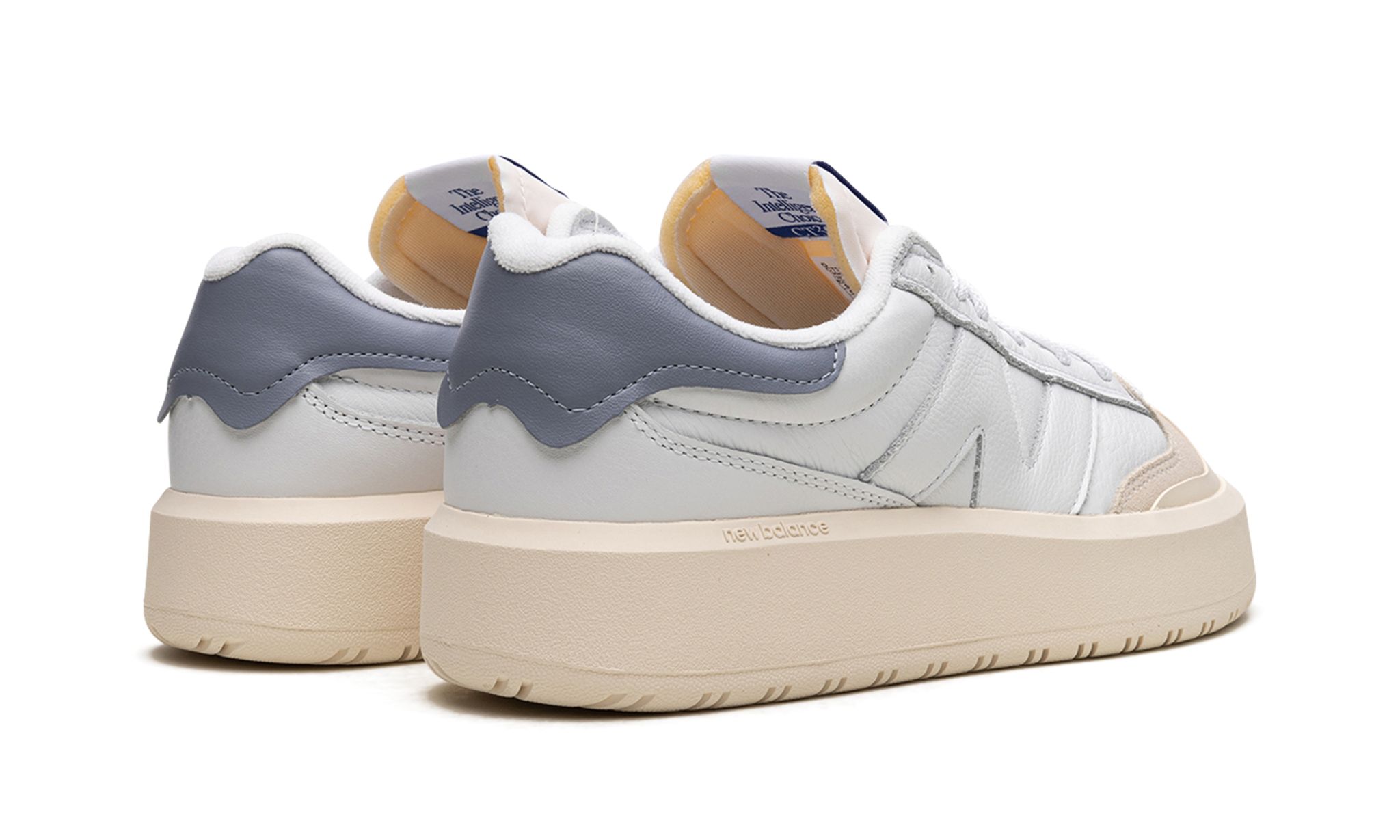 CT302 'White Reflection'