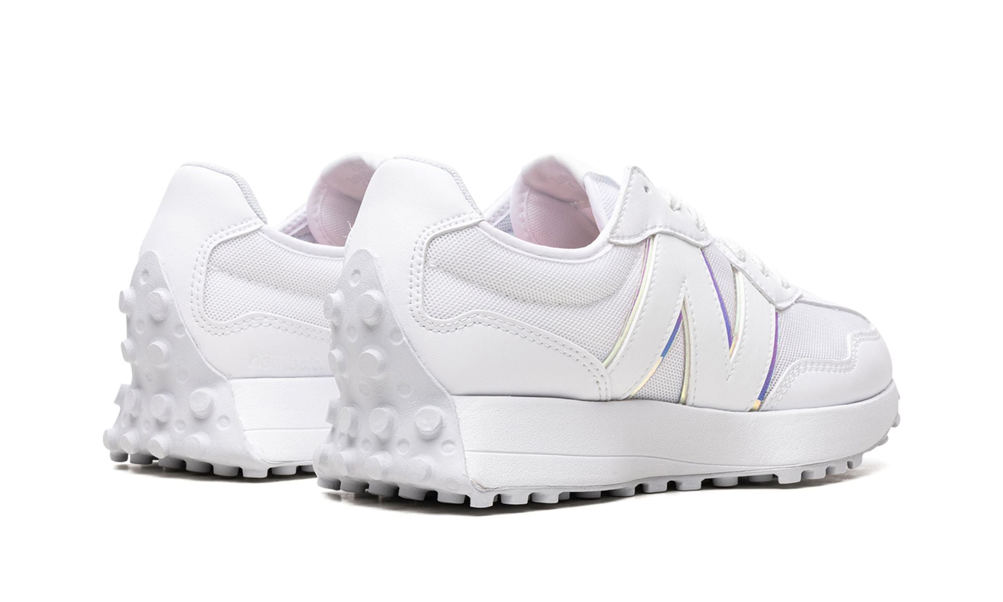 327 'White Grey Iridescent'