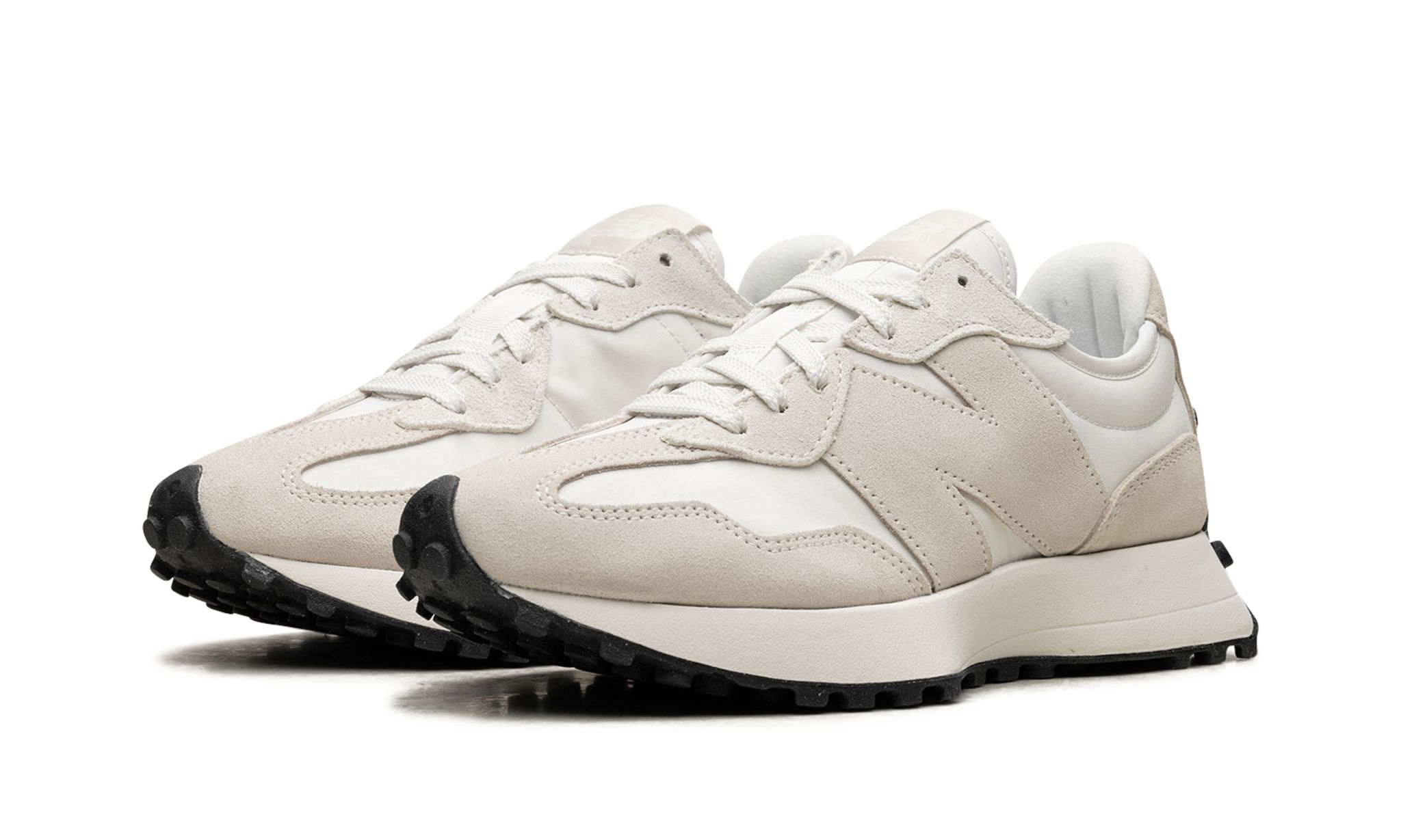 Wmns 327 'White Sea Salt'