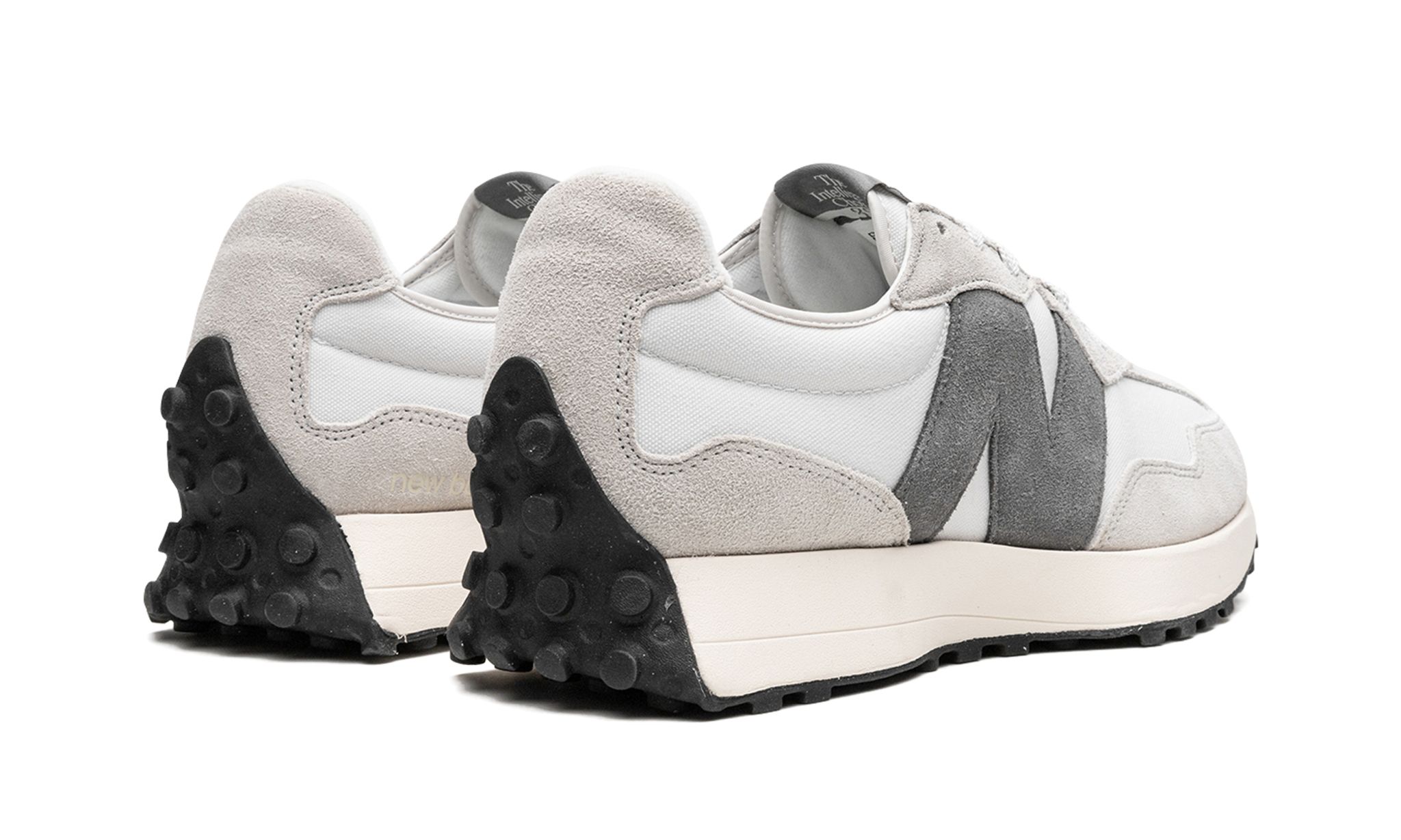 327 'Nimbus Cloud'