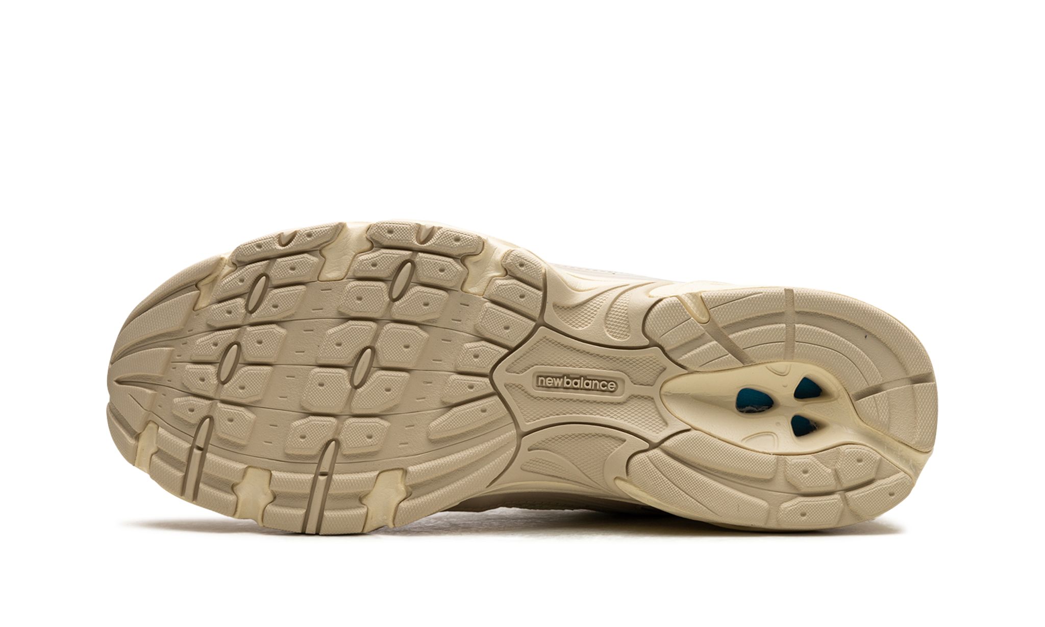 530 'Beige Angora'