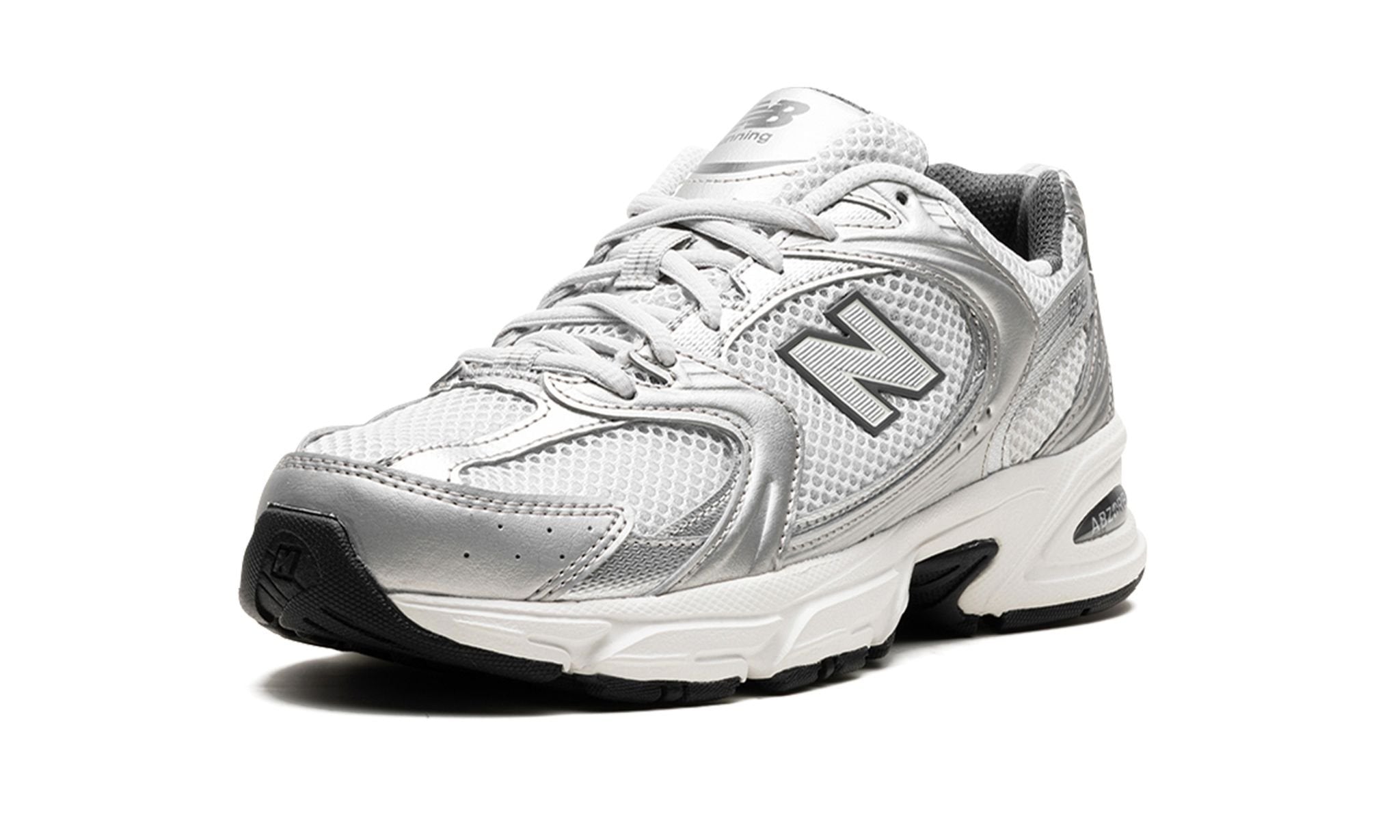 530 'Grey Matter Silver Metallic'