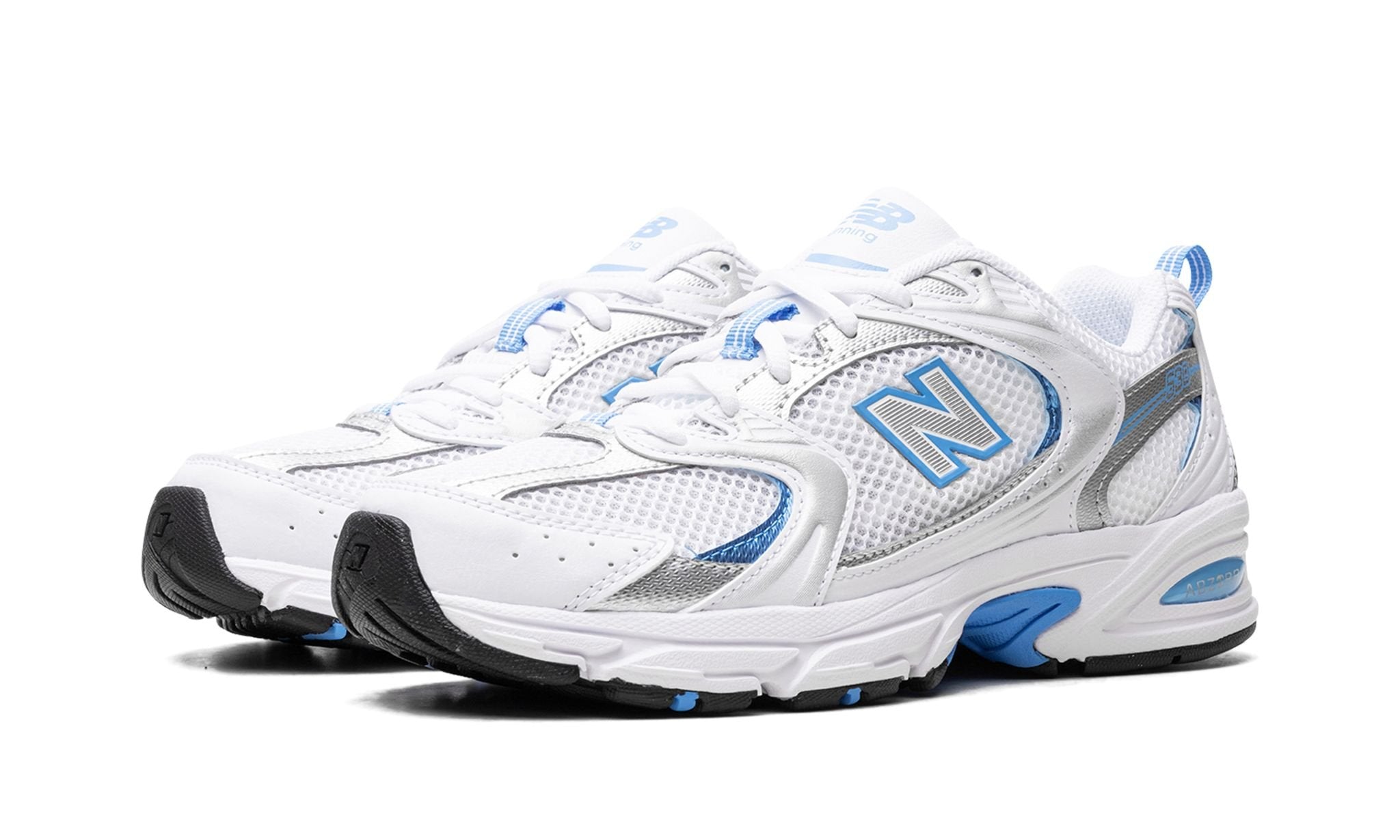 530 'White Sky Blue'