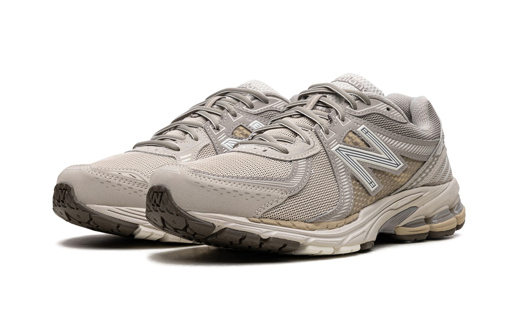 860v2 'Timberwolf Moonbeam'