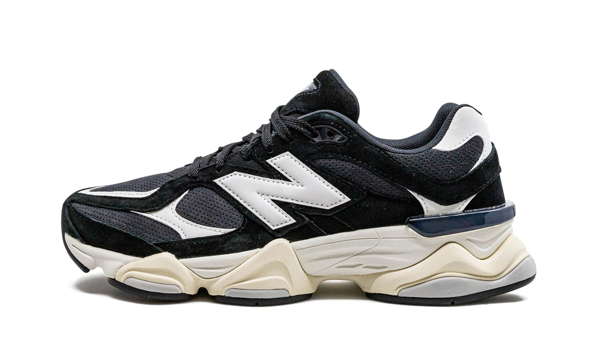 9060 'Black White'