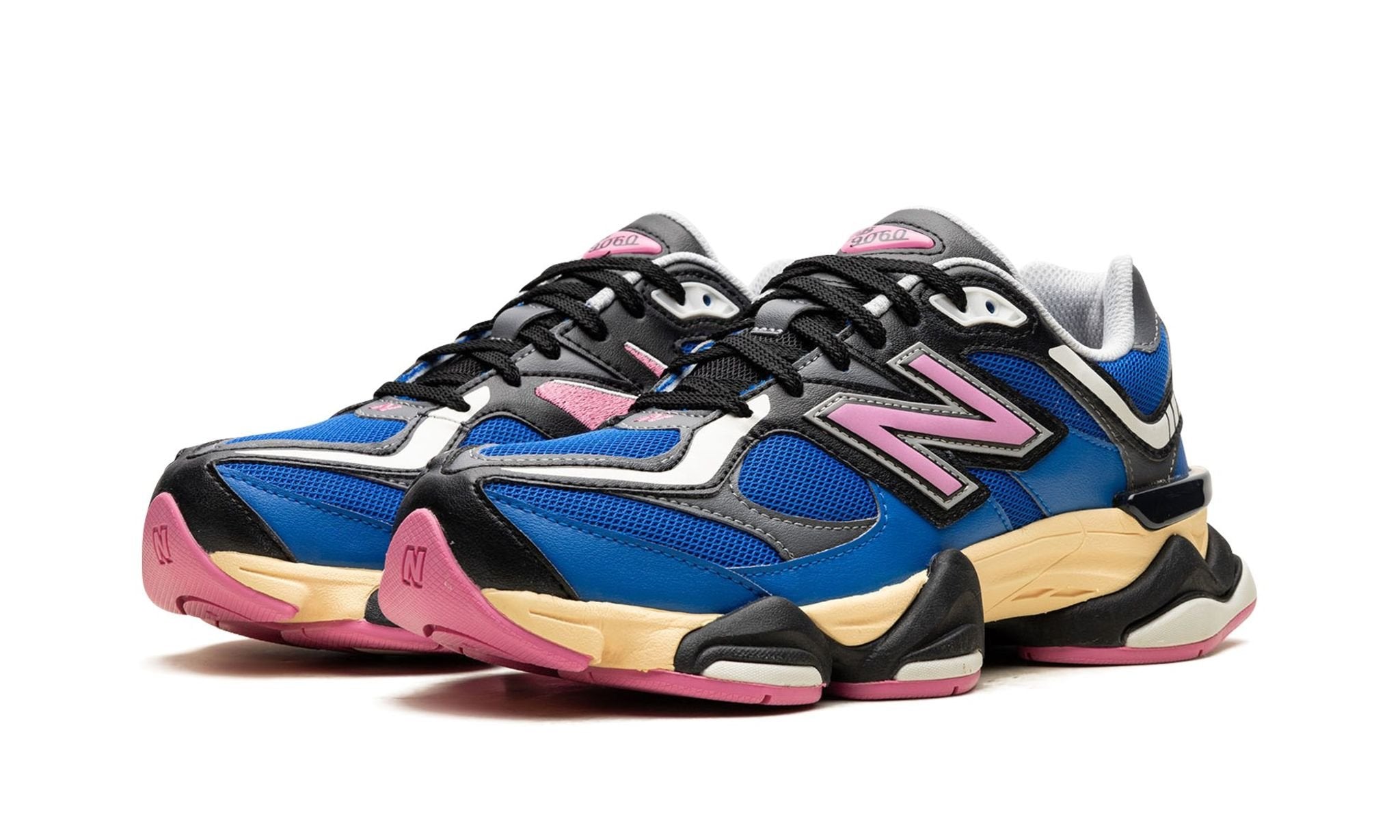 9060 'Blue Oasis Real Pink'