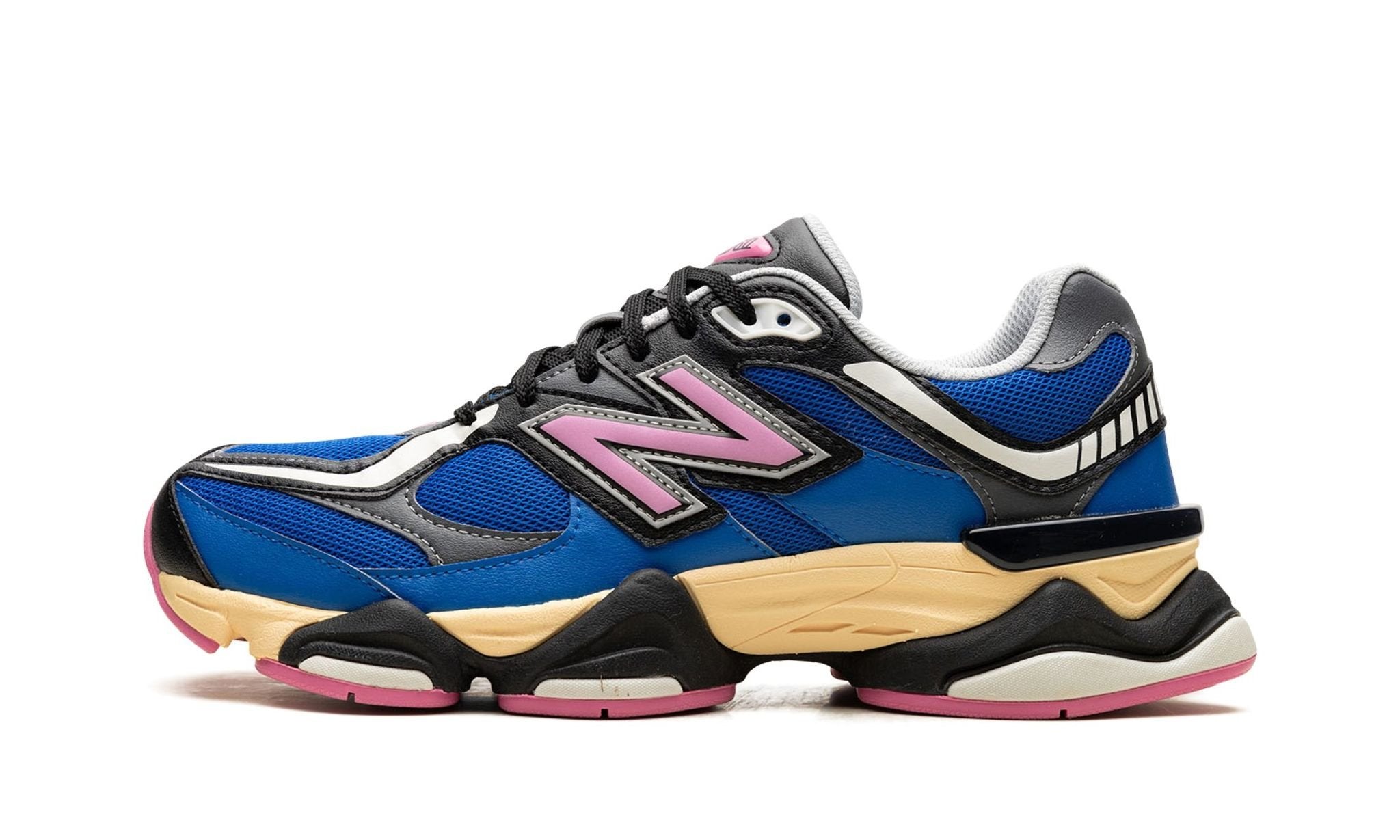 9060 'Blue Oasis Real Pink'