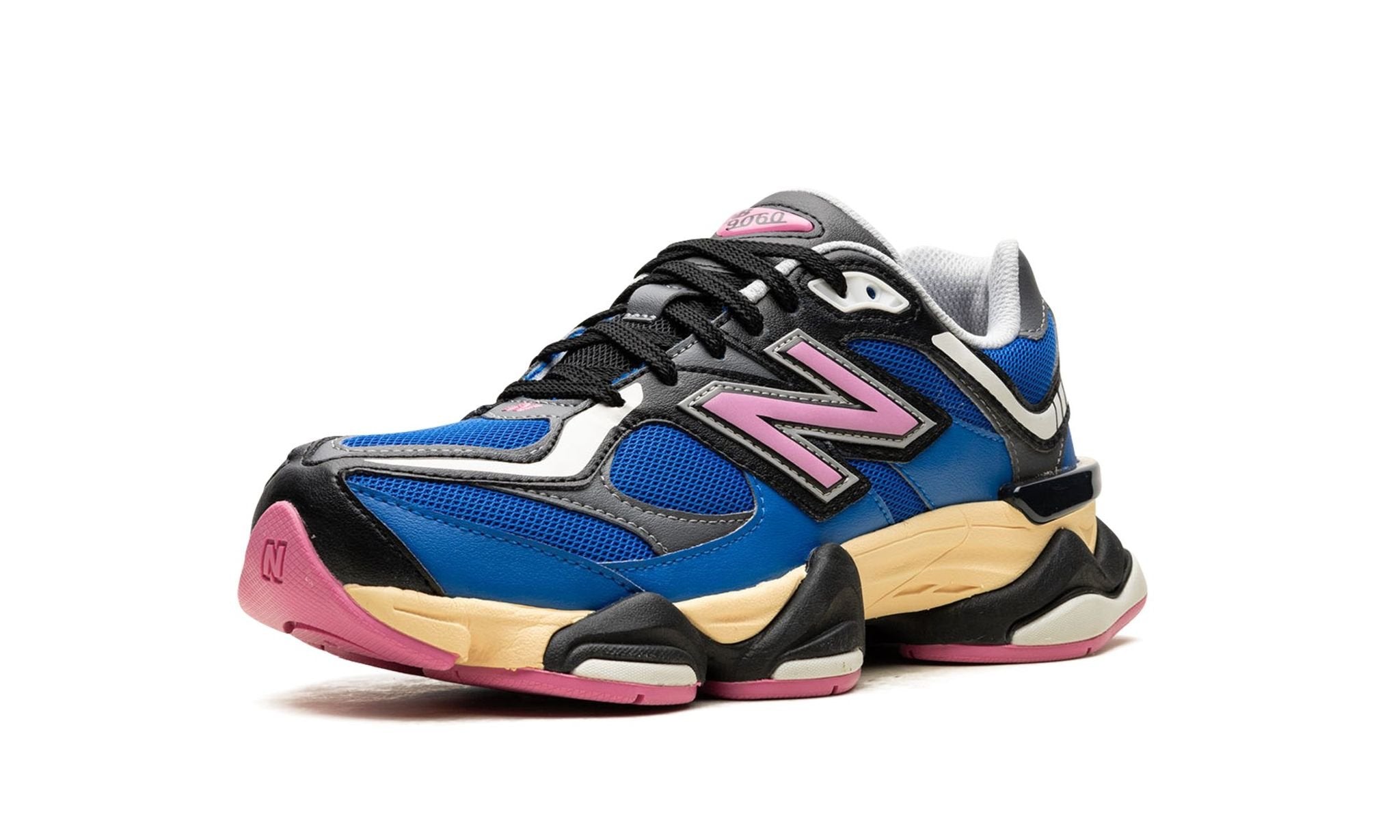9060 'Blue Oasis Real Pink'