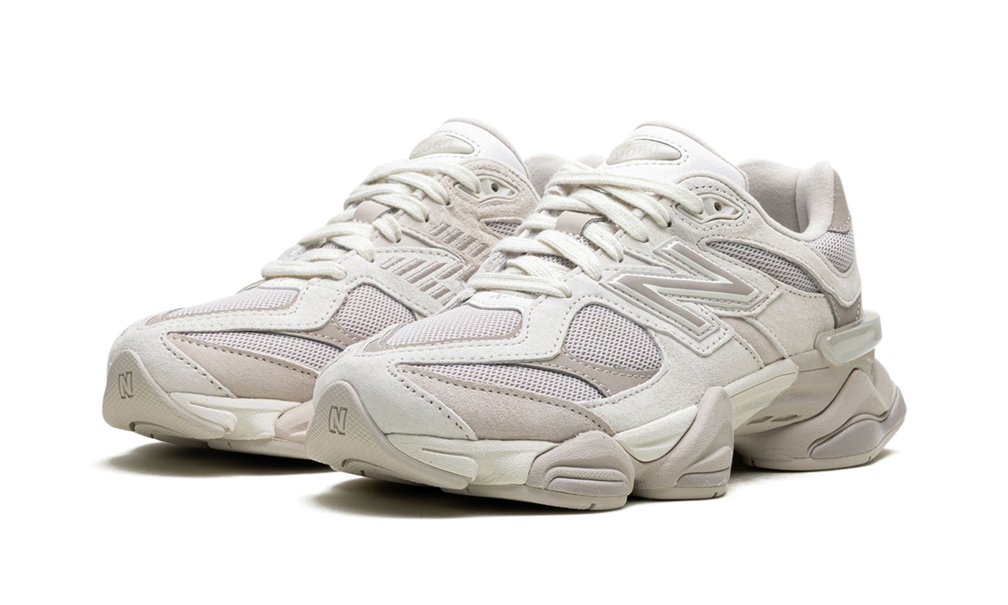 9060 'Grey Moonbeam'