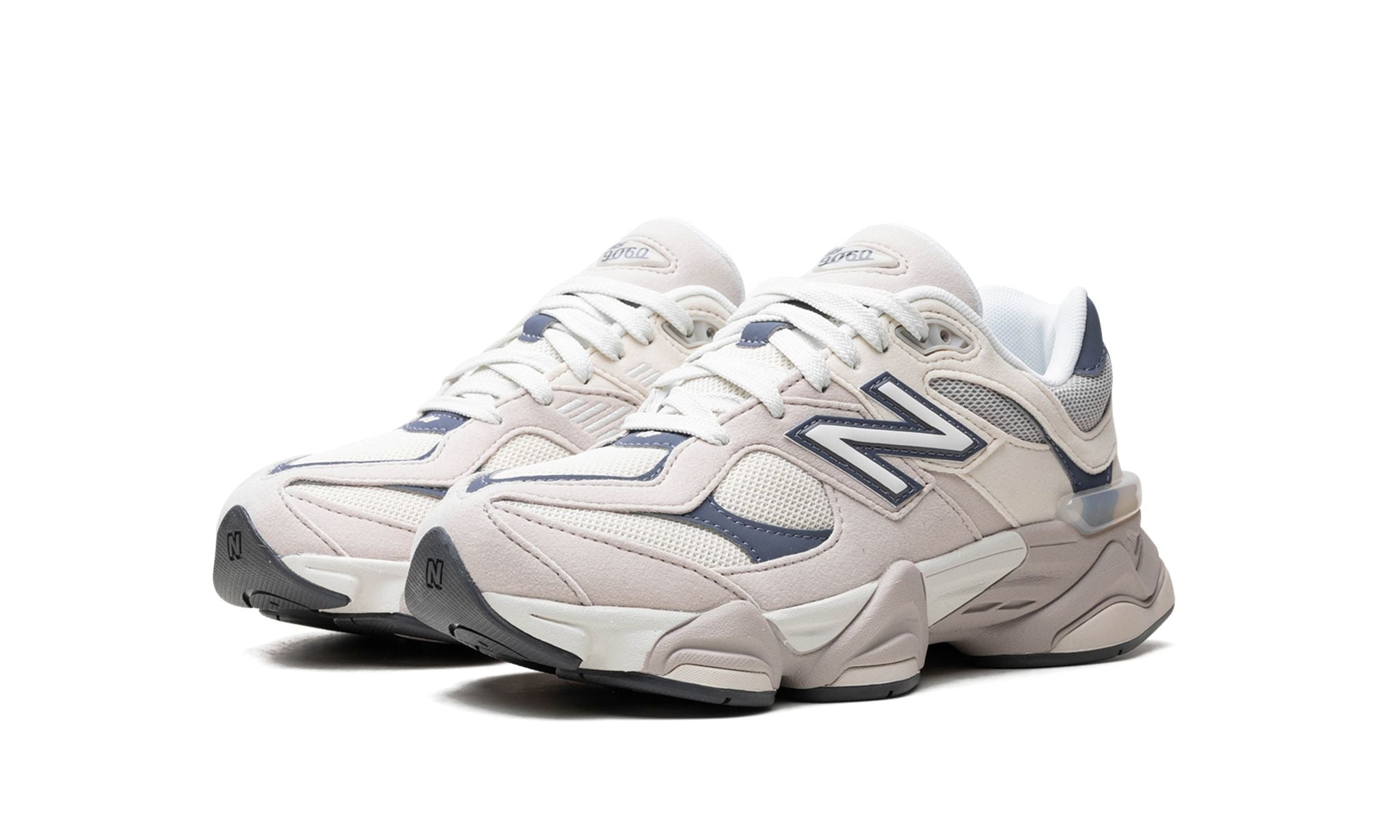9060 Big Kid 'Moonrock Linen'