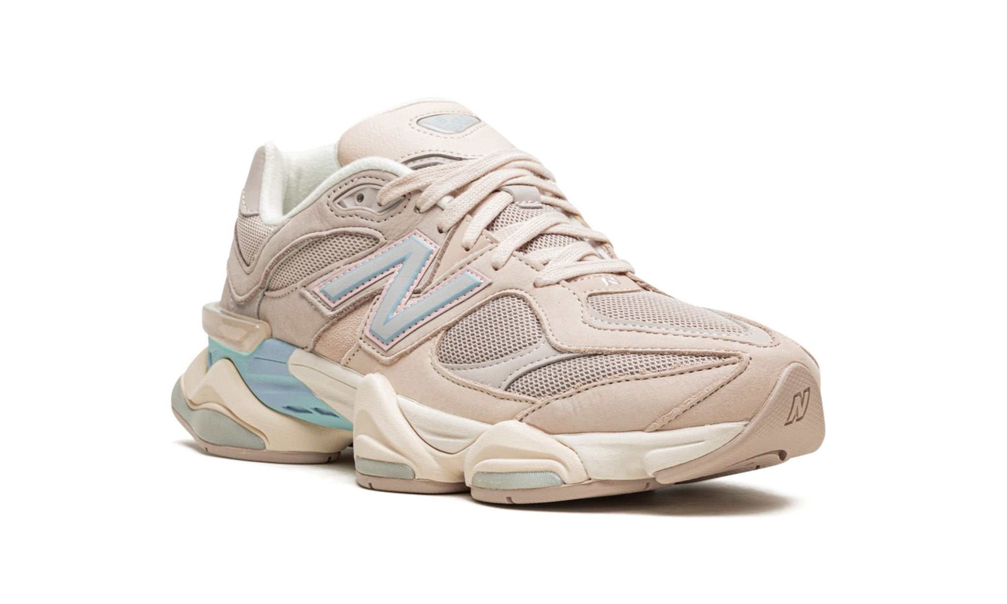 9060 'Ivory'
