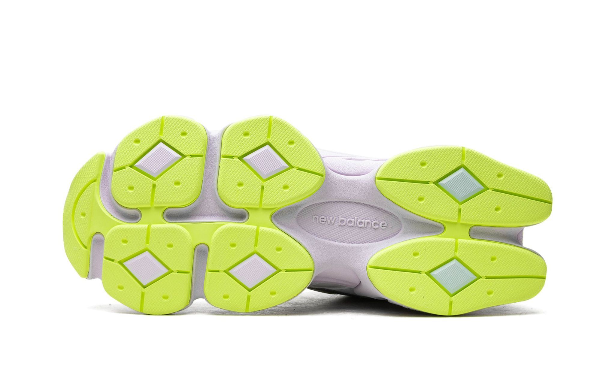 9060 'White Taro'