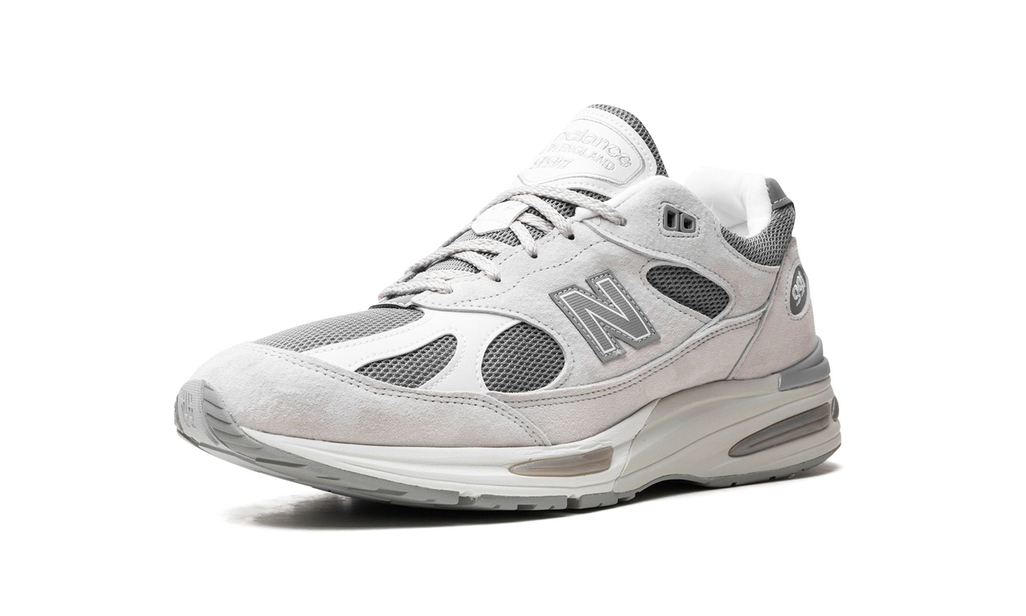 991v2 Made in England 'Nimbus Cloud'