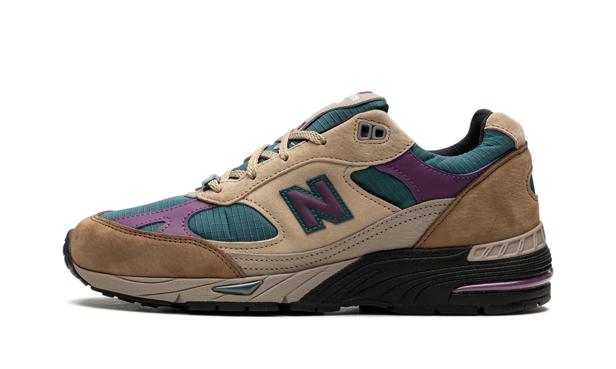 Palace x Wmns 991 Made in England 'Taos Taupe Grape'