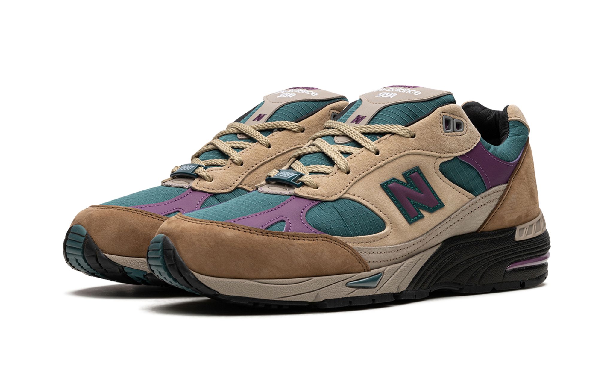 Palace x Wmns 991 Made in England 'Taos Taupe Grape'