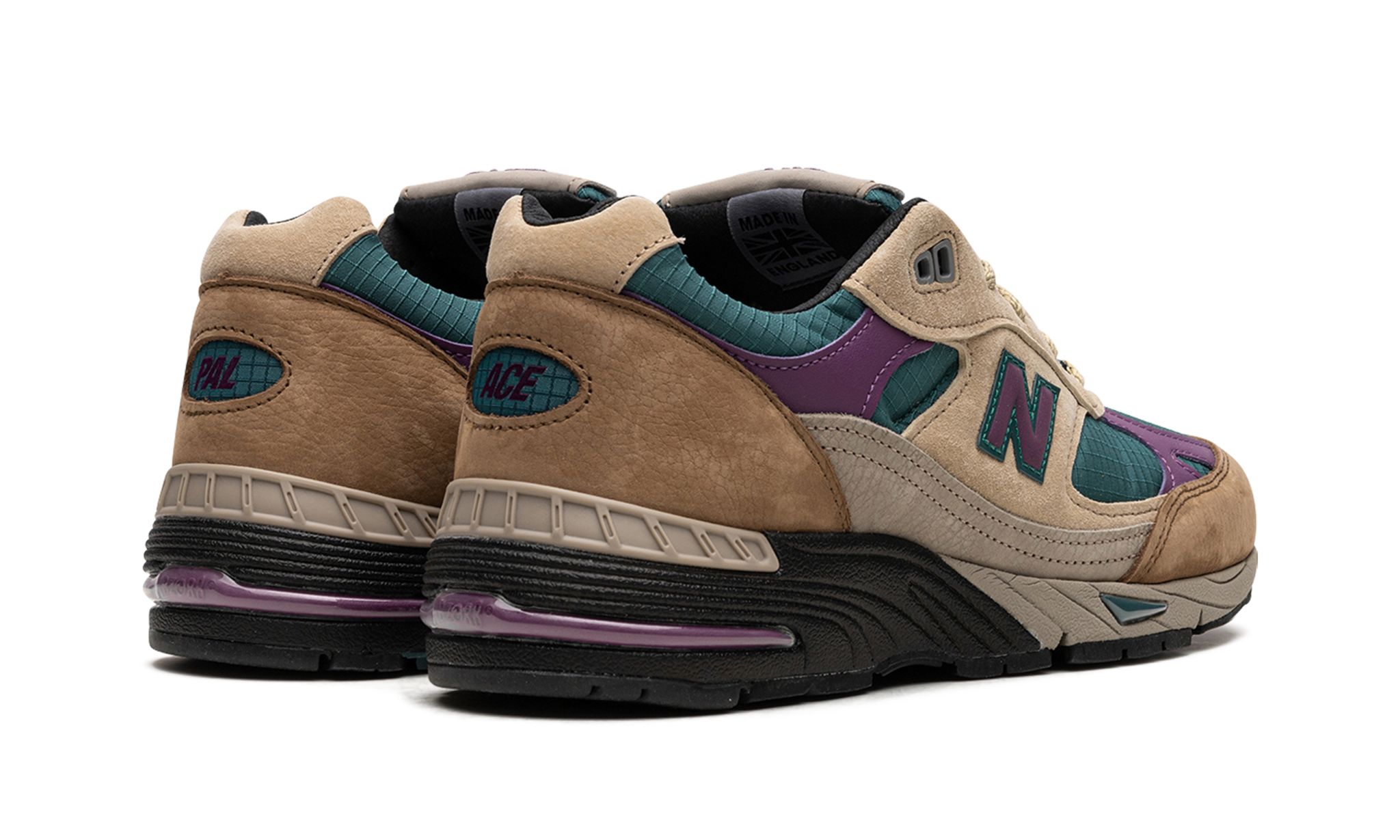 Palace x Wmns 991 Made in England 'Taos Taupe Grape'