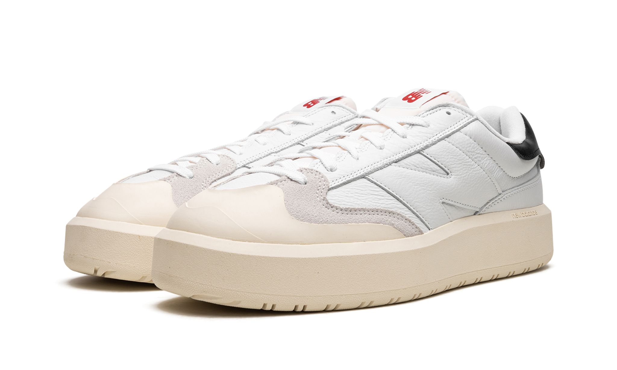 CT302 'White Black'