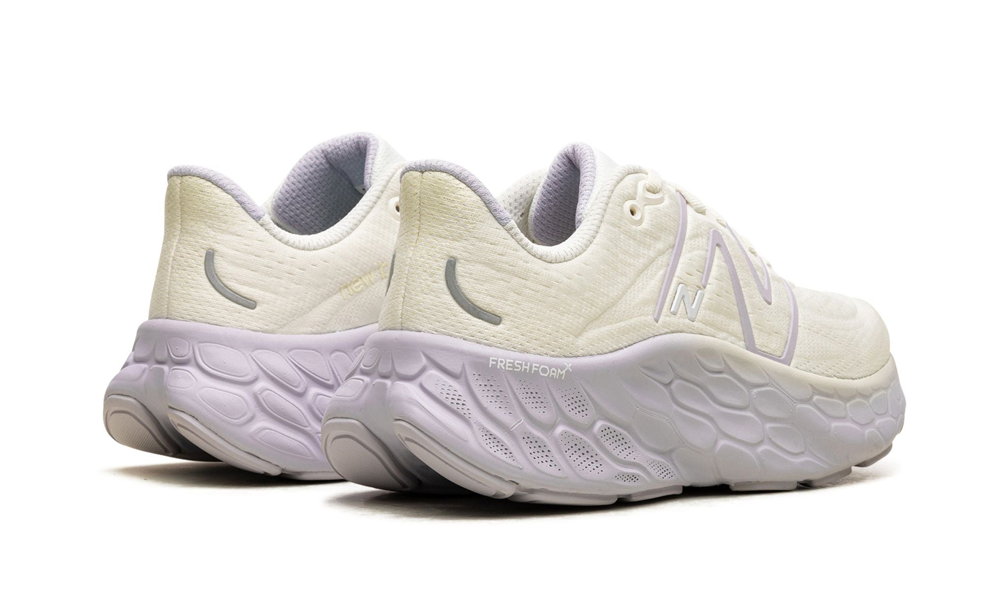 Wmns Fresh Foam X More v4 'Sea Salt Grey Violet'